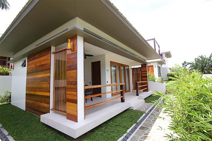 Nayomi Sanctuary Resort Batangas Esterno foto